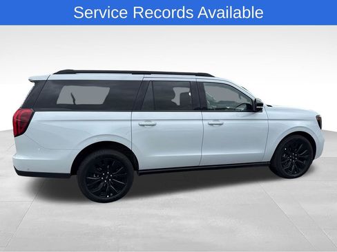 Used 2025 Ford Expedition Max Platinum w/ Stealth Appearance Package AWD/4WD image 3