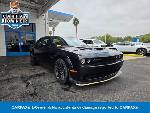 Used 2022 Dodge Challenger R/T Scat Pack RWD image 2