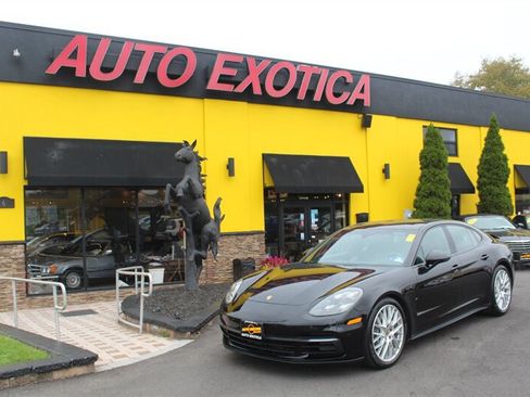 Used 2018 Porsche Panamera 4S AWD/4WD image 1