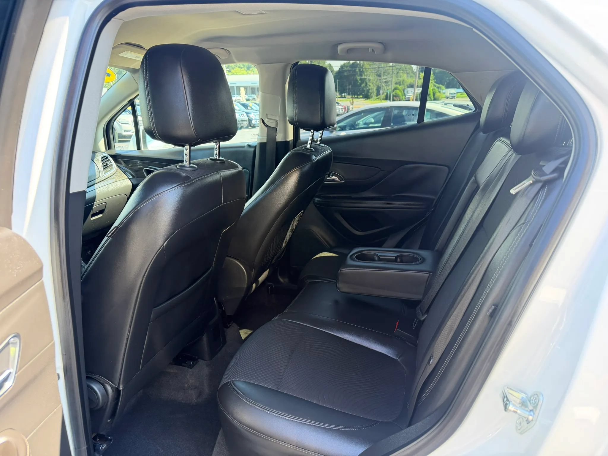 Used 2014 Buick Encore FWD image 23