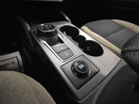Used 2025 Ford Bronco Sport Big Bend w/ Convenience Package AWD/4WD image 19
