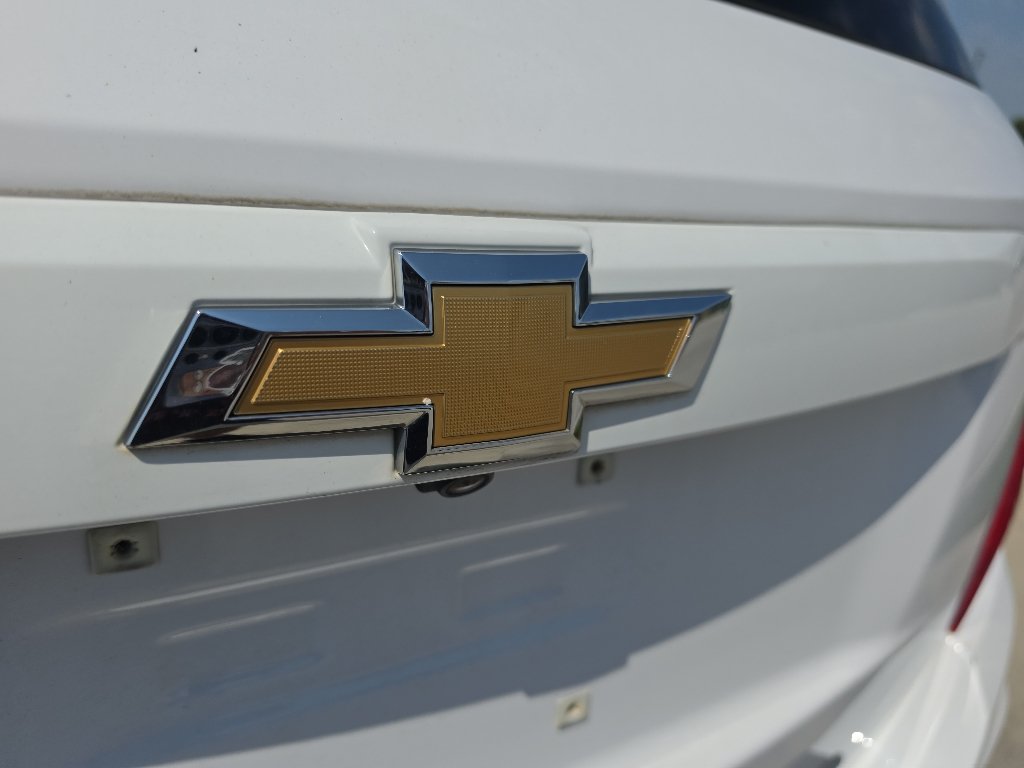 Used 2020 Chevrolet Trax LS w/ Tint and Cruise Package FWD image 14
