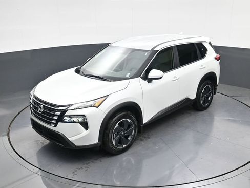 New 2025 Nissan Rogue SV image 27