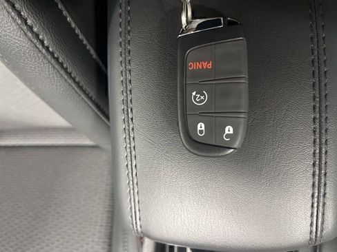 New 2026 Jeep Compass Latitude image 17