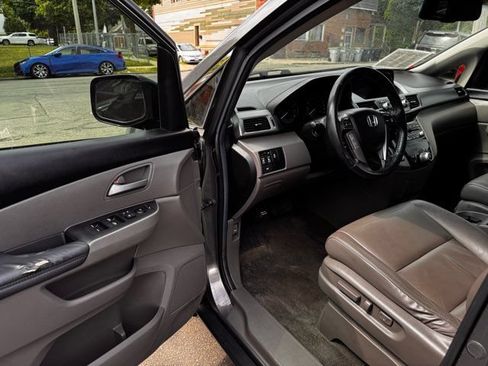 Used 2012 Honda Odyssey EX-L image 8