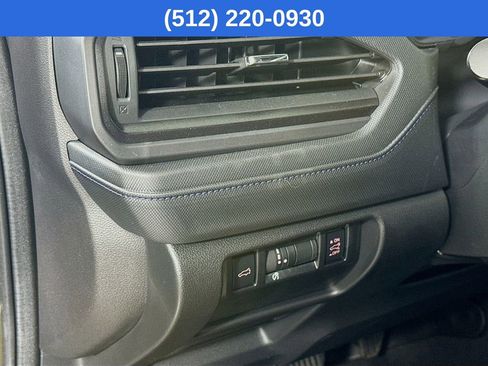 Used 2026 Subaru Forester Premium AWD/4WD image 11