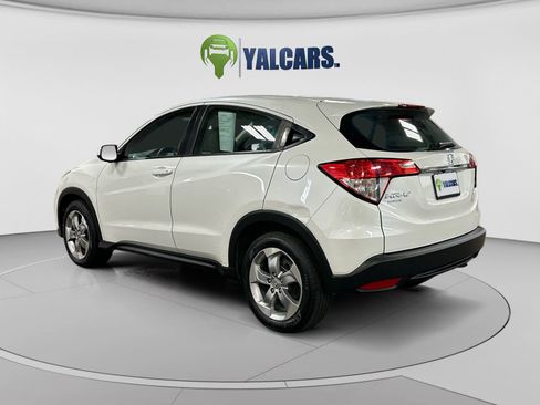 Used 2020 Honda HR-V LX image 3