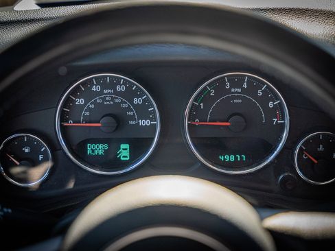 Used 2013 Jeep Wrangler Unlimited Sport w/ Connectivity Group image 25