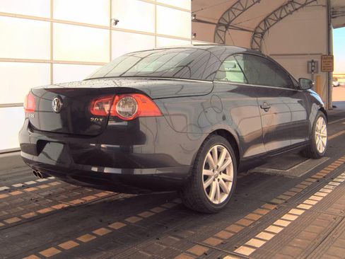Used 2010 Volkswagen Eos Komfort image 5
