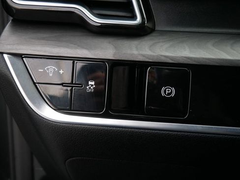 Used 2024 Kia Sportage X-Line image 29