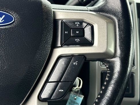 Certified 2021 Ford F250 Lariat w/ Lariat Value Package image 43