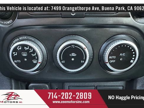 Used 2009 MAZDA MX-5 Miata Grand Touring image 24