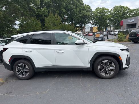 Used 2025 Hyundai Tucson SEL FWD image 7