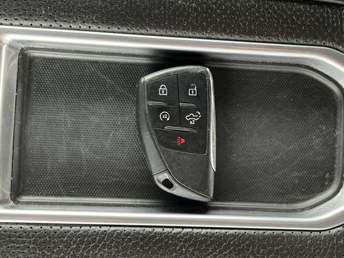 Used 2022 GMC Sierra 1500 Denali AWD/4WD image 23