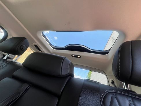 Used 2025 BMW X7 xDrive40i AWD/4WD image 13