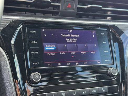 Certified 2022 Volkswagen Passat 2.0T R-Line image 21