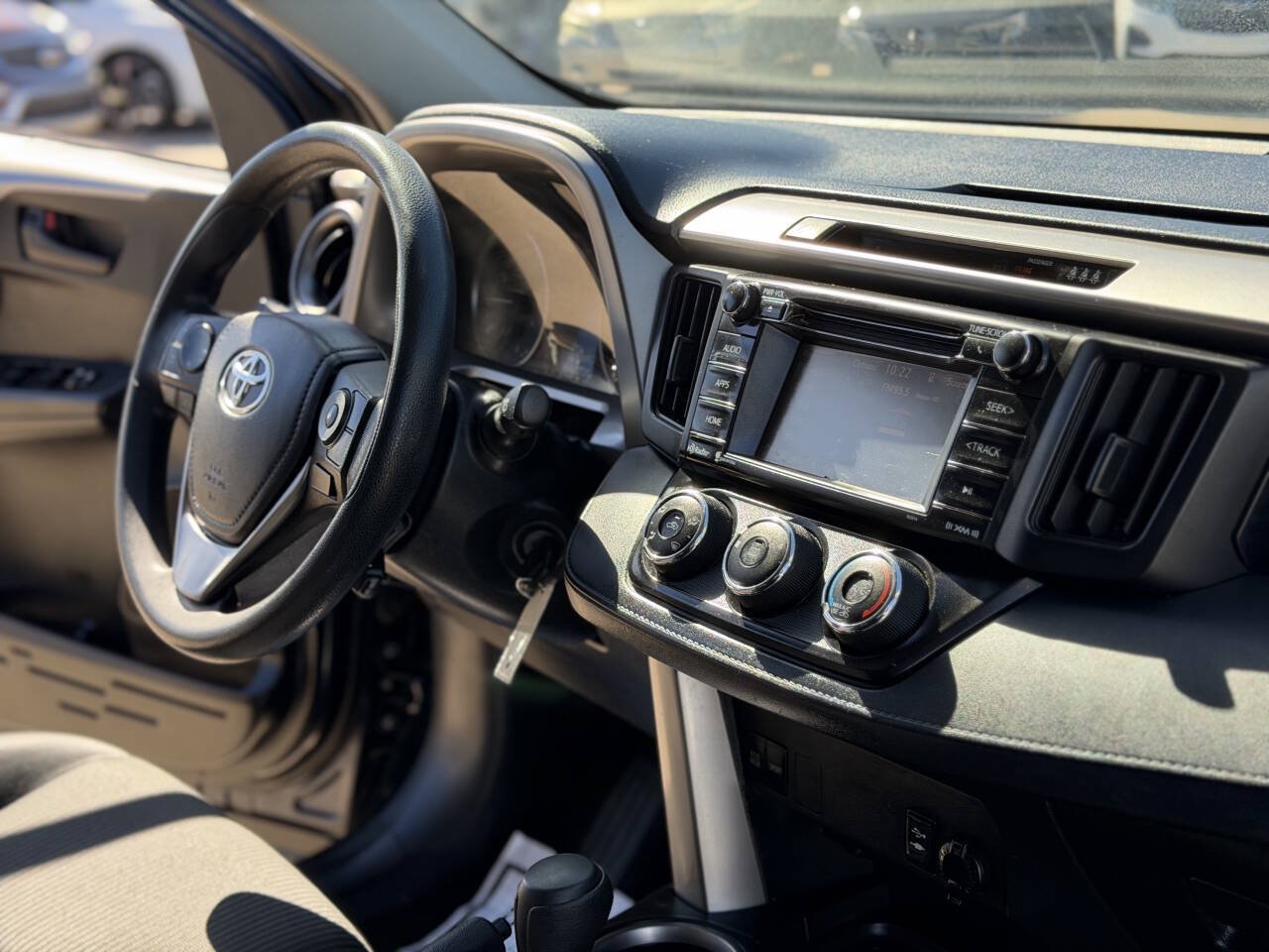 Used 2017 Toyota RAV4 LE w/ Carpet Mat Package FWD image 16