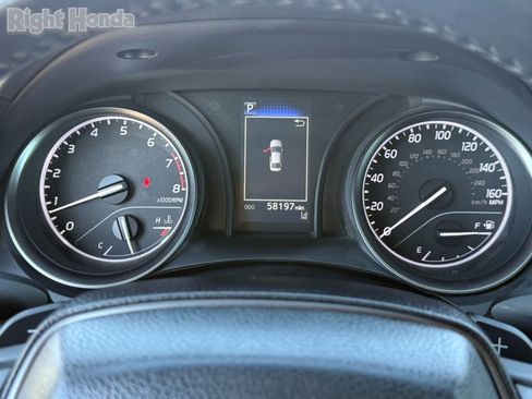 Used 2023 Toyota Camry SE image 17