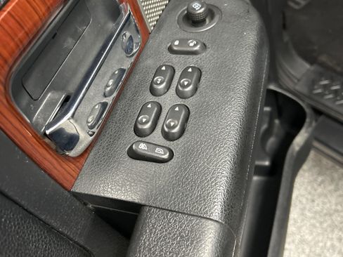 Used 2008 Ford F150 Lariat image 11