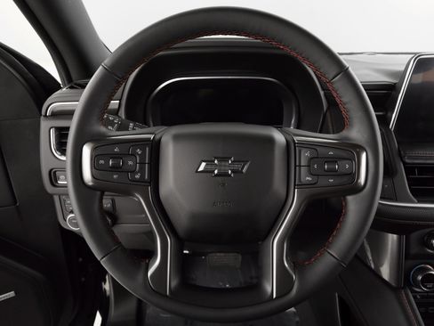 Used 2023 Chevrolet Suburban RST image 15