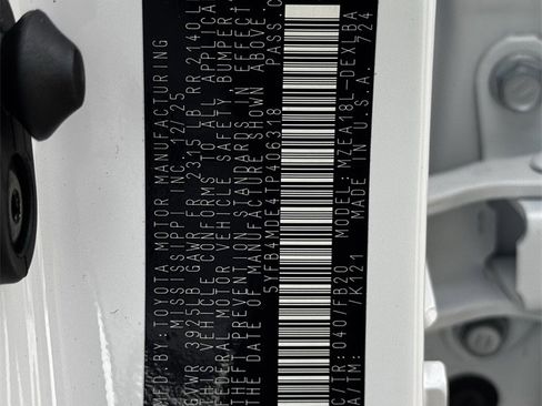 Certified 2026 Toyota Corolla LE image 32