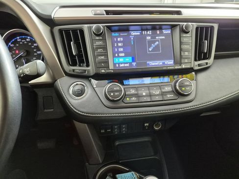 Used 2016 Toyota RAV4 Limited w/ Advanced Technology Package FWD image 18