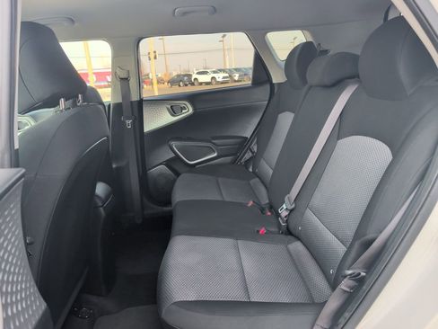 Used 2022 Kia Soul LX w/ Technology Package image 19