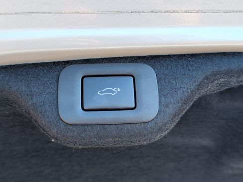 Used 2024 Lexus ES 350 w/ Premium Package FWD image 29