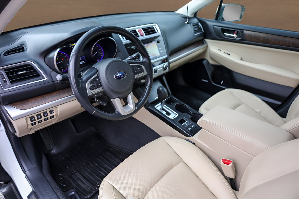 Used 2016 Subaru Outback 2.5i Limited AWD/4WD image 8