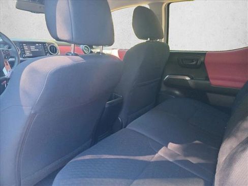 Used 2020 Toyota Tacoma SR5 image 13