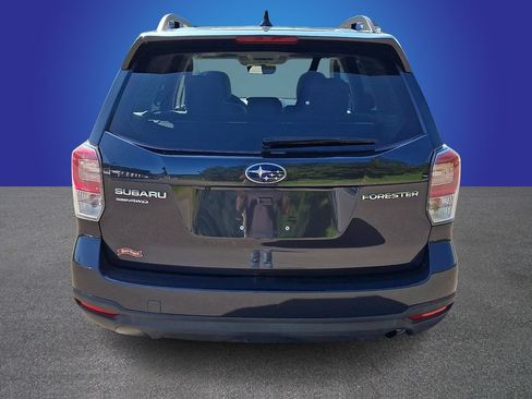 Used 2018 Subaru Forester 2.5i Premium AWD/4WD image 5