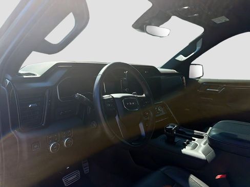 Used 2023 GMC Sierra 1500 AT4 w/ AT4 Premium Package AWD/4WD image 24