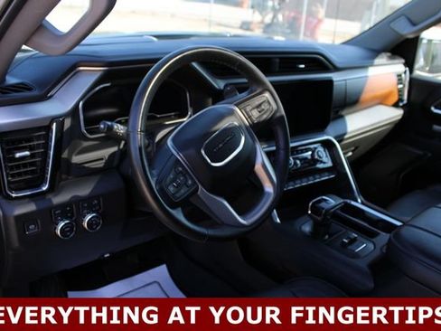 Used 2024 GMC Sierra 1500 Denali AWD/4WD image 2