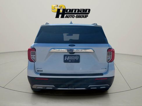 Used 2020 Ford Explorer 4WD XLT w/ Equipment Group 202A image 3