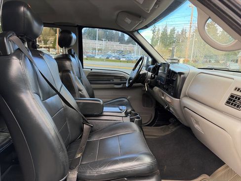 Used 2002 Ford F250 XL image 16