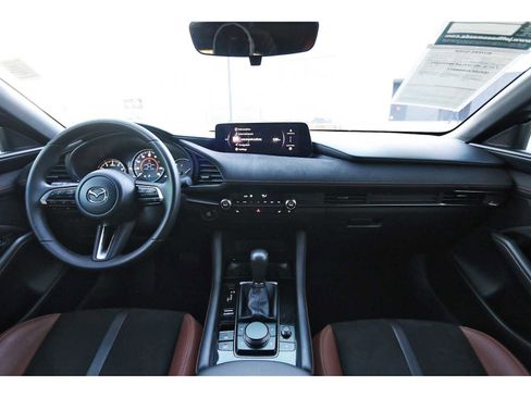 Used 2025 MAZDA MAZDA3 Carbon image 7