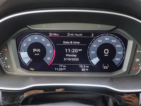 Used 2025 Audi Q3 2.0T Premium w/ Convenience Package image 22