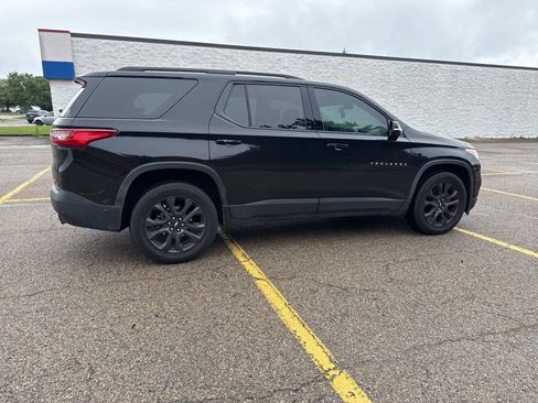 Used 2020 Chevrolet Traverse RS FWD image 23