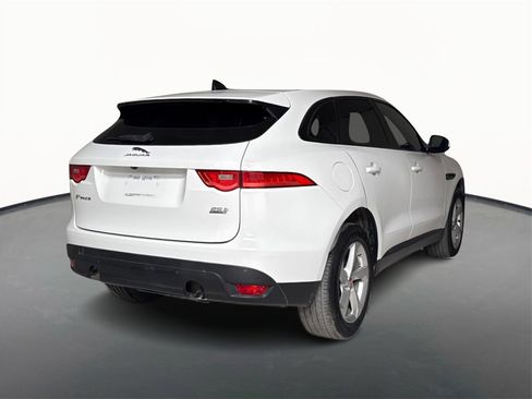 Used 2020 Jaguar F-PACE Premium image 5