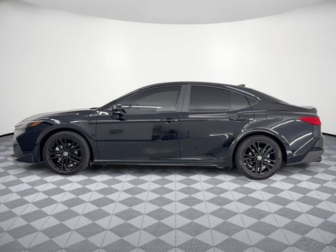 Used 2025 Toyota Camry SE w/ Multimedia Upgrade Package FWD image 2
