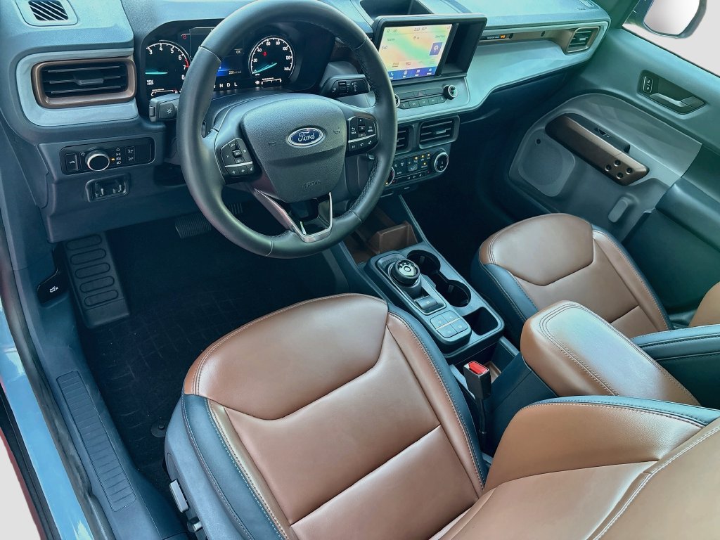 Used 2023 Ford Maverick Lariat w/ Lariat Luxury Package AWD/4WD image 9
