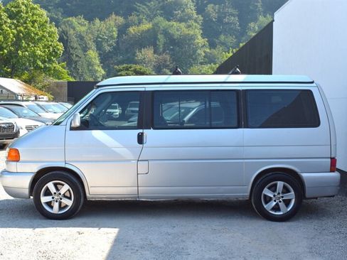 Used 2002 Volkswagen Eurovan MV FWD image 9