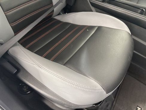 Used 2023 Nissan Kicks SR w/ SR Premium Package image 26