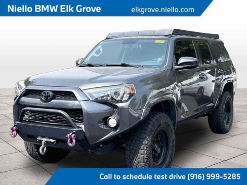 Used 2016 Toyota 4Runner SR5 AWD/4WD image 1