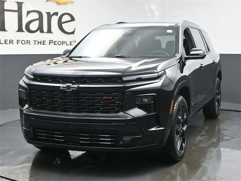 New 2026 Chevrolet Traverse RS w/ LPO, Floor Liner Package image 7