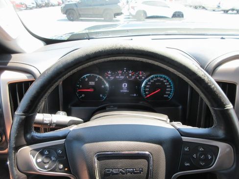 Used 2018 GMC Sierra 3500 Denali w/ Duramax Plus Package image 31