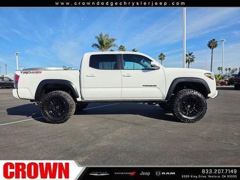 Used 2023 Toyota Tacoma TRD Off-Road image 7