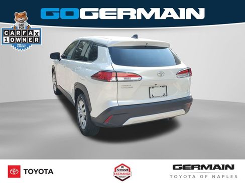 Used 2024 Toyota Corolla Cross L FWD image 11