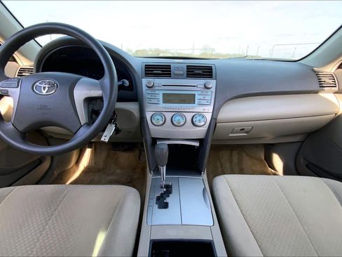 Used 2007 Toyota Camry LE image 14