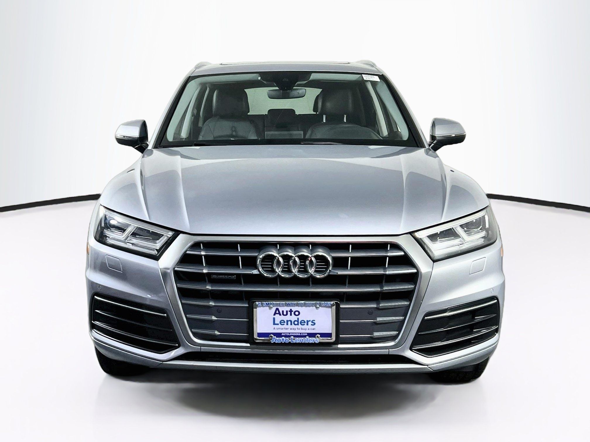 Used 2018 Audi Q5 2.0T Premium Plus w/ Premium Plus Package AWD/4WD image 2